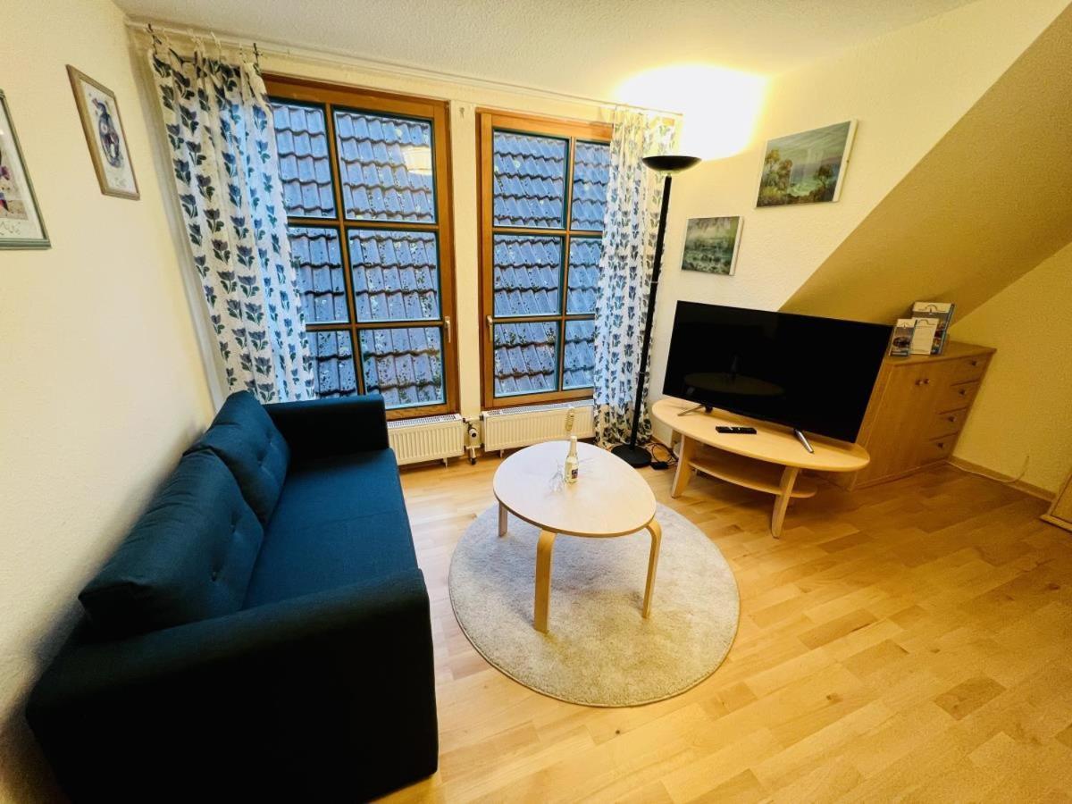 Appartement Blaue Tulpe, Balkon Mit Traumblick à Rostock Extérieur photo
